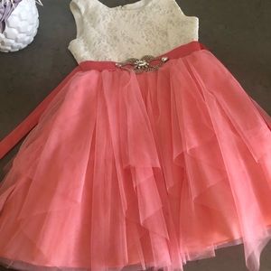 Girls fancy pink and white party dress